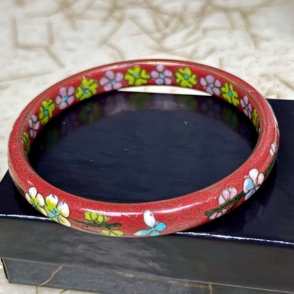 Vintage Cloisonné Bangle Bracelet Singles Floral in Various Colors and Sizes - Picture 7 of 8